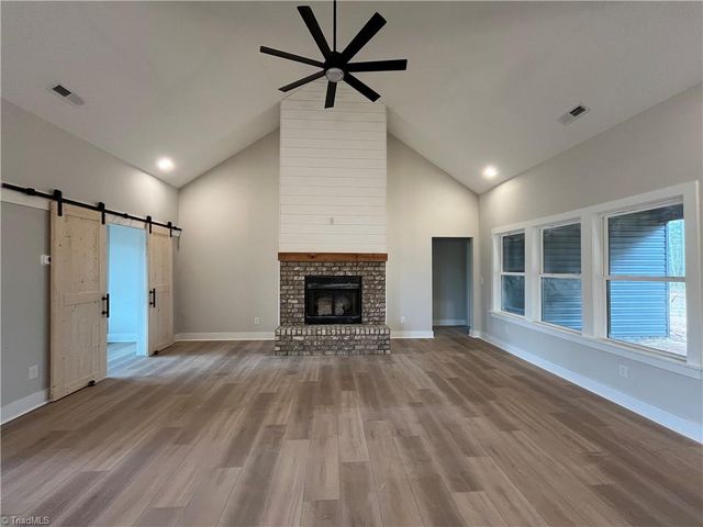 135 Mockwood Farms Lane, Lexington, NC 27295