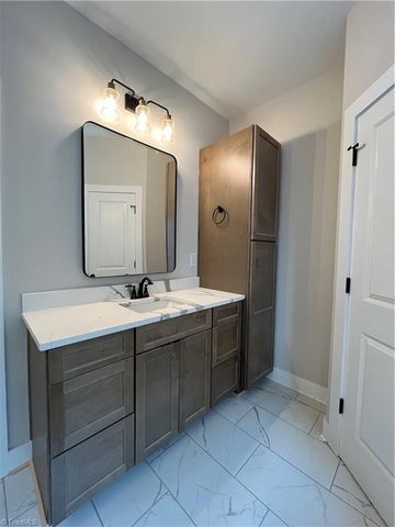 135 Mockwood Farms Lane, Lexington, NC 27295