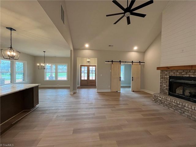 135 Mockwood Farms Lane, Lexington, NC 27295