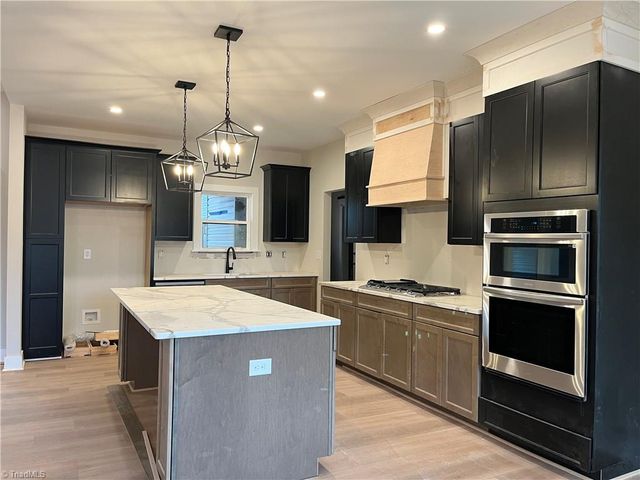 135 Mockwood Farms Lane, Lexington, NC 27295