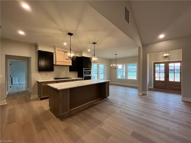 135 Mockwood Farms Lane, Lexington, NC 27295