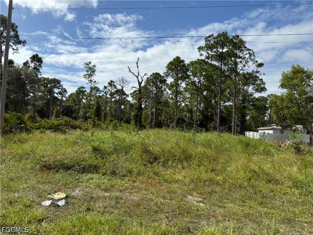 1013 Grant BLVD, Lehigh Acres, FL 33974