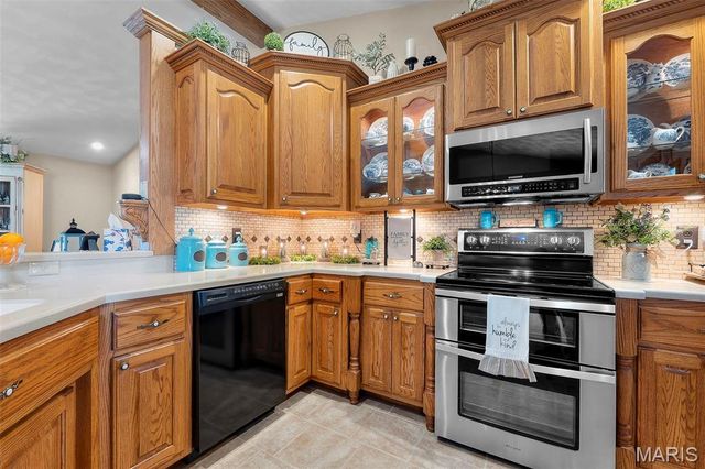 7633 Highway F, Perryville, MO 63775