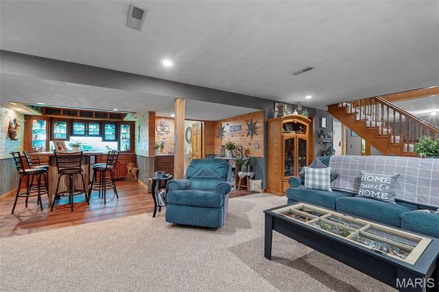 7633 Highway F, Perryville, MO 63775