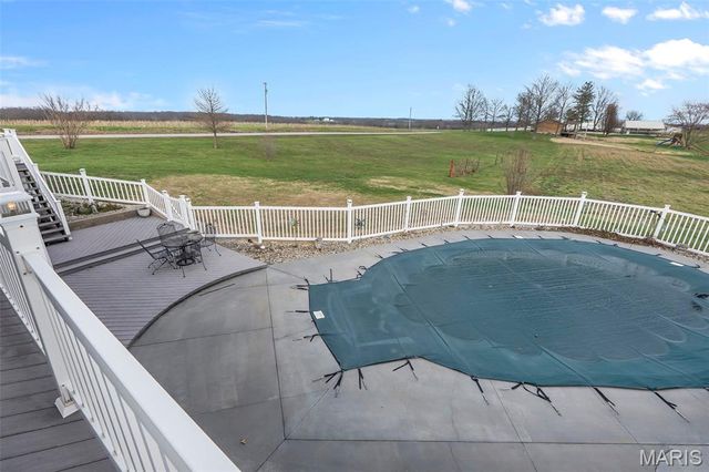 7633 Highway F, Perryville, MO 63775