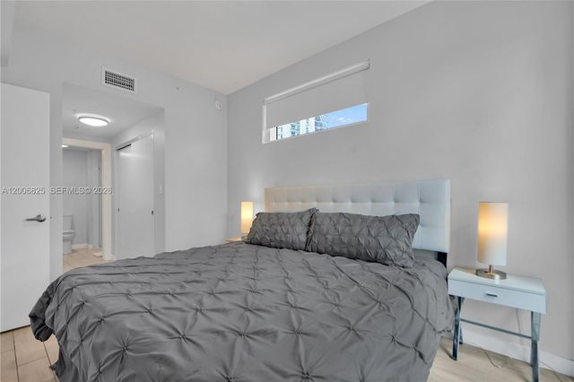 321 NE 26th St 816, Miami, FL 33137