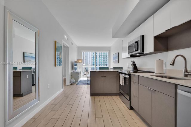 321 NE 26th St 816, Miami, FL 33137