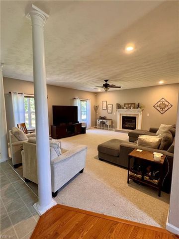 104 Woodhaven DR, Suffolk, VA 23435