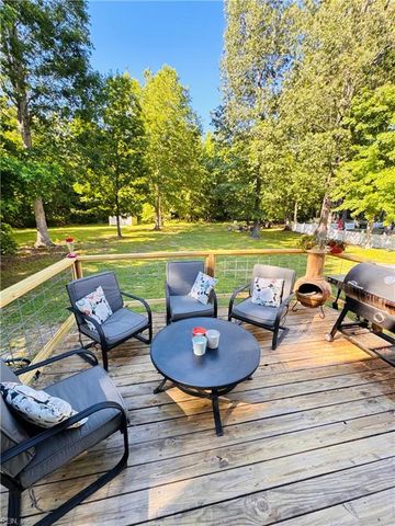 104 Woodhaven DR, Suffolk, VA 23435