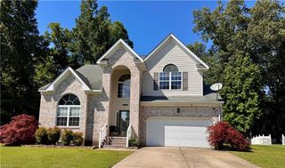 104 Woodhaven DR, Suffolk, VA 23435