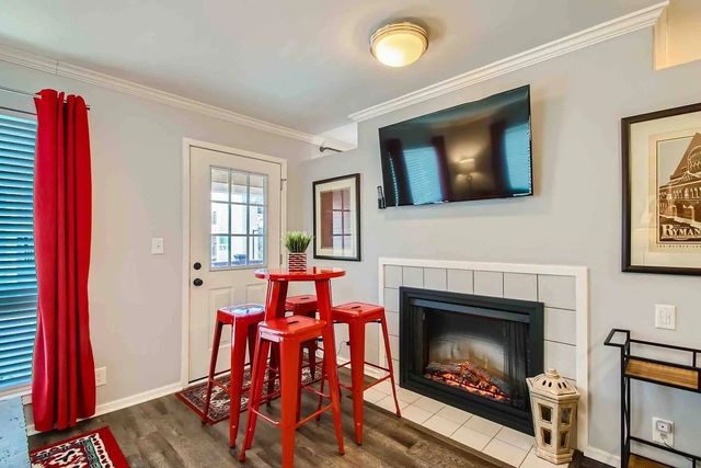 1042 1st Ave, N, Nashville, TN 37201