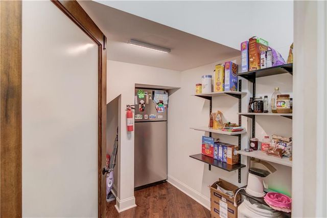 617 Skyland Drive, Hoschton, GA 30548