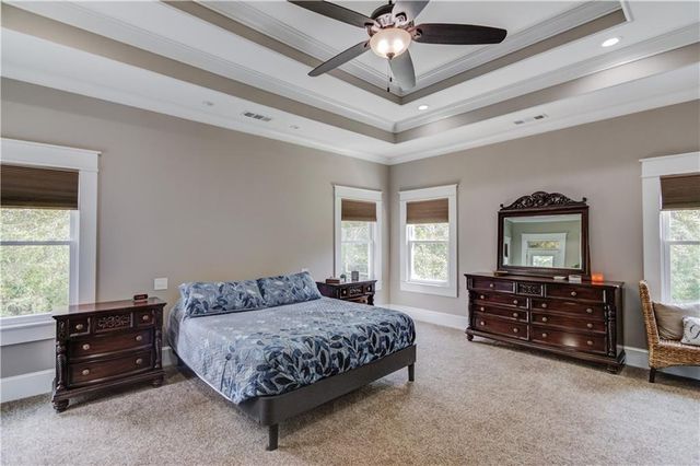 617 Skyland Drive, Hoschton, GA 30548