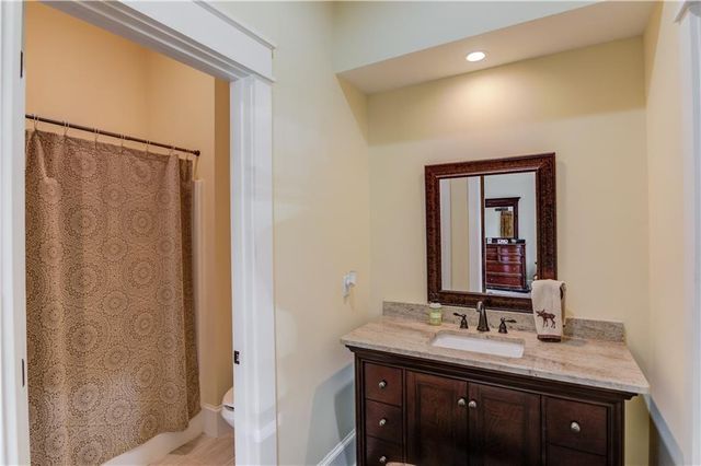 617 Skyland Drive, Hoschton, GA 30548