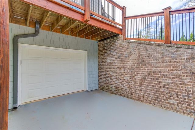 617 Skyland Drive, Hoschton, GA 30548