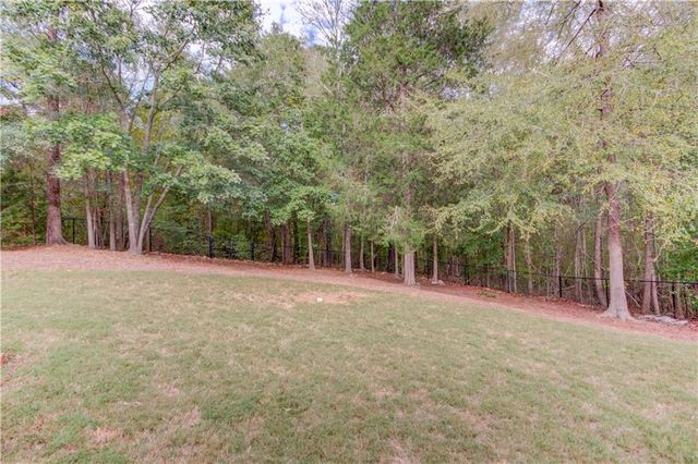 617 Skyland Drive, Hoschton, GA 30548