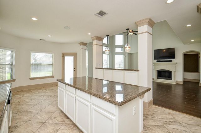 31171 Pecan Creek Drive, Brookshire, TX 77423