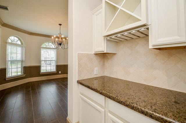 31171 Pecan Creek Drive, Brookshire, TX 77423