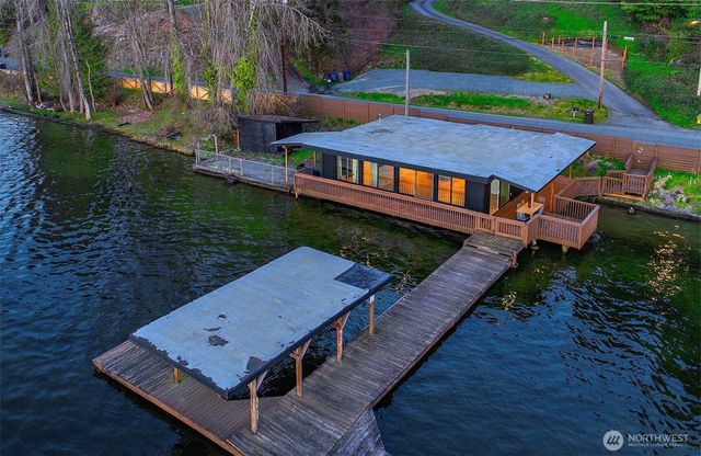 108 E Lake Stevens Road, Lake Stevens, WA 98258
