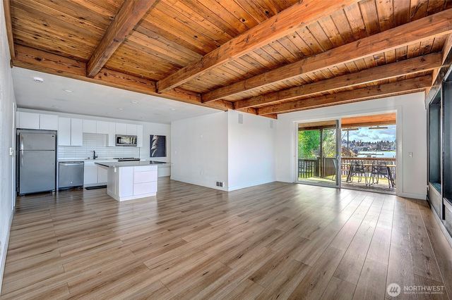 108 E Lake Stevens Road, Lake Stevens, WA 98258