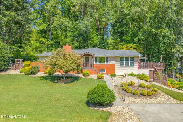 9203 E Antioch Church Rd, Lenoir City, TN 37772