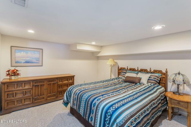 9203 E Antioch Church Rd, Lenoir City, TN 37772