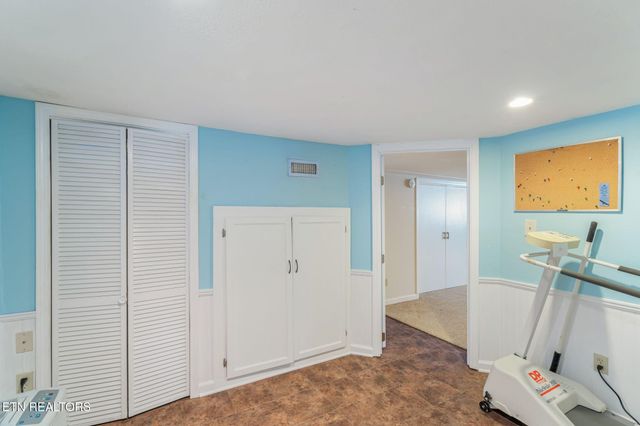 9203 E Antioch Church Rd, Lenoir City, TN 37772