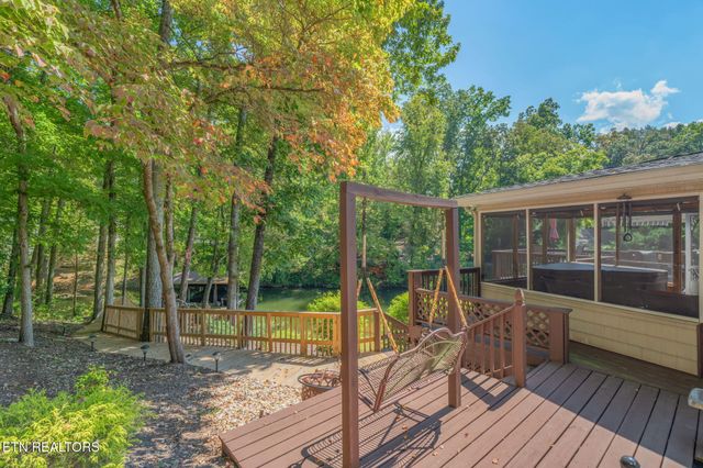 9203 E Antioch Church Rd, Lenoir City, TN 37772