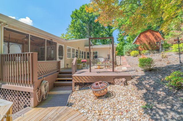 9203 E Antioch Church Rd, Lenoir City, TN 37772