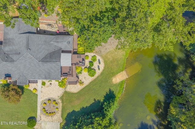 9203 E Antioch Church Rd, Lenoir City, TN 37772