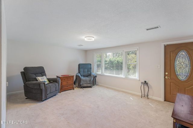 9203 E Antioch Church Rd, Lenoir City, TN 37772