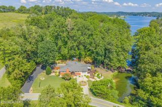 9203 E Antioch Church Rd, Lenoir City, TN 37772