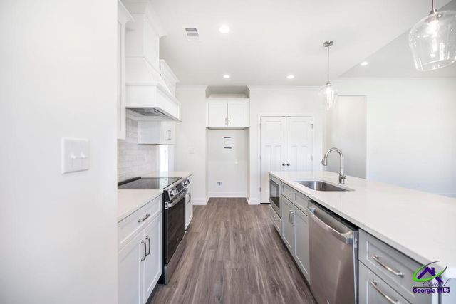 519 Bristleleaf Path, Kathleen, GA 31047