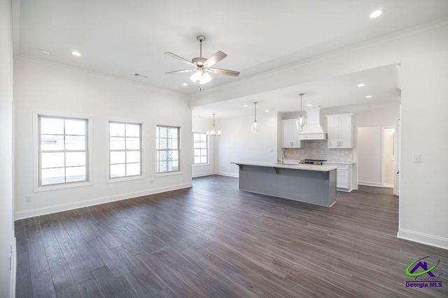 519 Bristleleaf Path, Kathleen, GA 31047