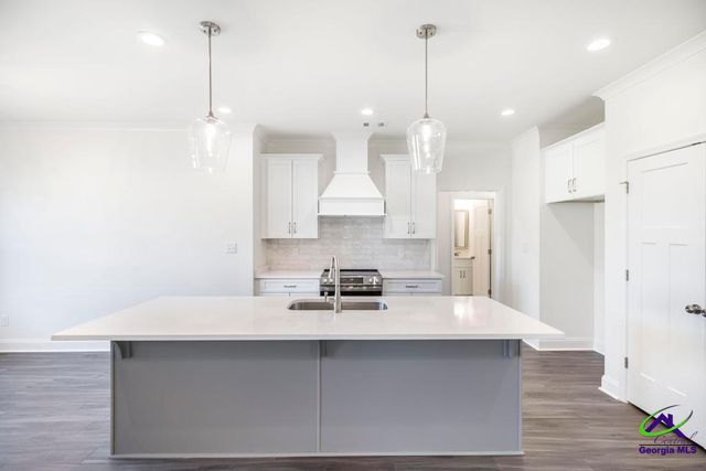 519 Bristleleaf Path, Kathleen, GA 31047