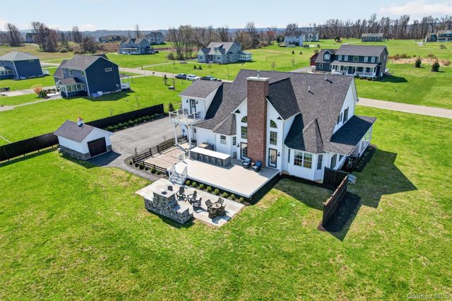 124 Mulford Drive, Wallkill, NY 12589