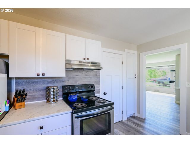 265 BAXTER St, Eugene, OR 97402