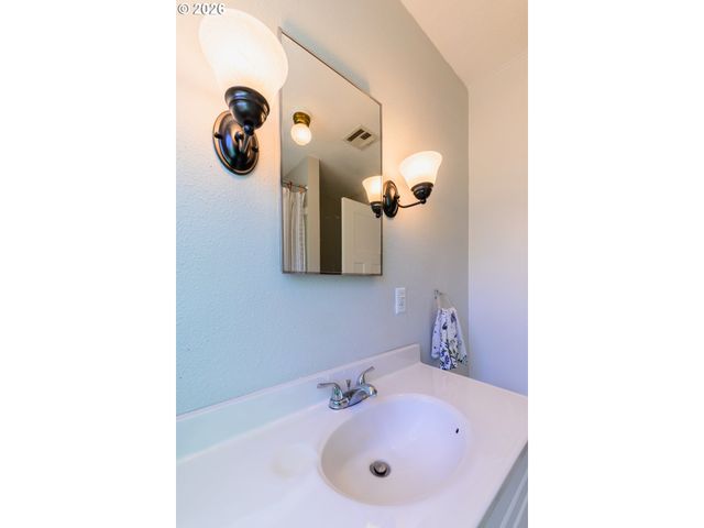 265 BAXTER St, Eugene, OR 97402