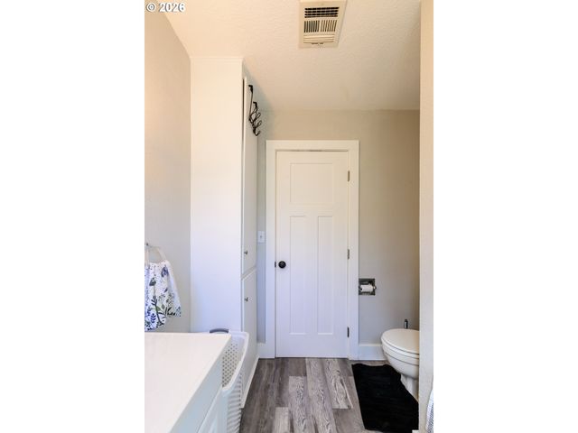 265 BAXTER St, Eugene, OR 97402