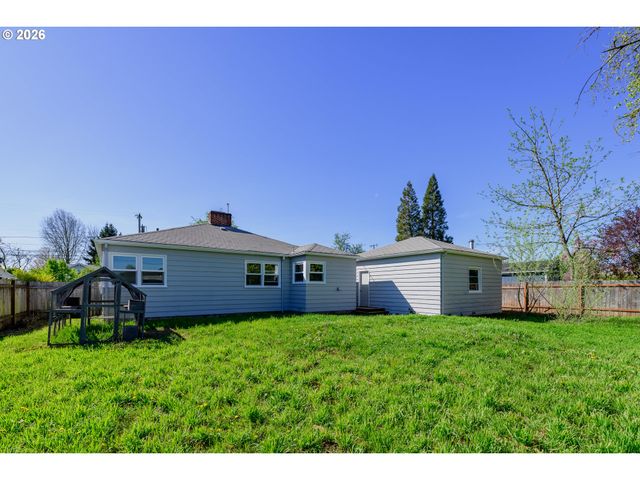265 BAXTER St, Eugene, OR 97402
