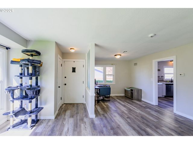 265 BAXTER St, Eugene, OR 97402