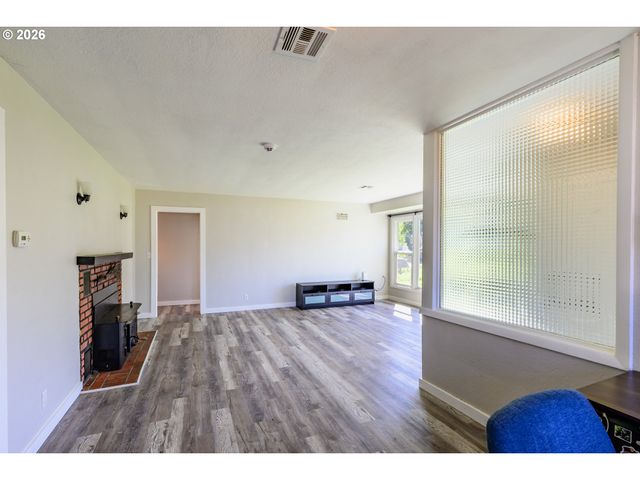 265 BAXTER St, Eugene, OR 97402