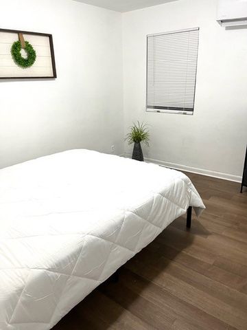 215 E Ninth Street, Madrid, IA 50156