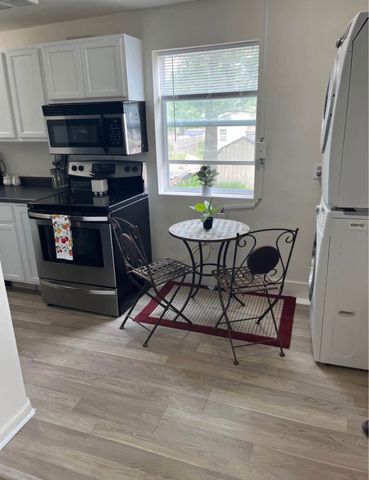 215 E Ninth Street, Madrid, IA 50156