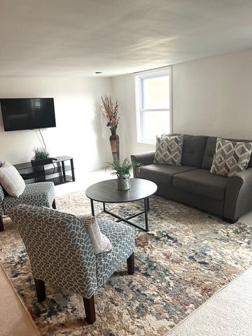 215 E Ninth Street, Madrid, IA 50156