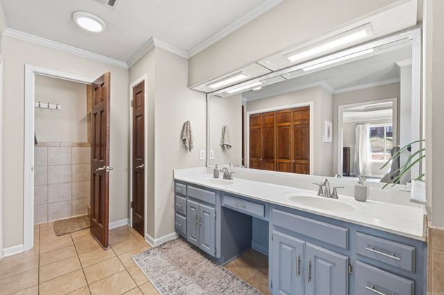 4 Briarstone Drive, Sherwood, AR 72120