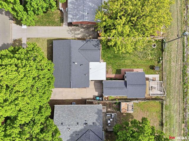 1737 Deweese Drive, Lincoln, NE 68504