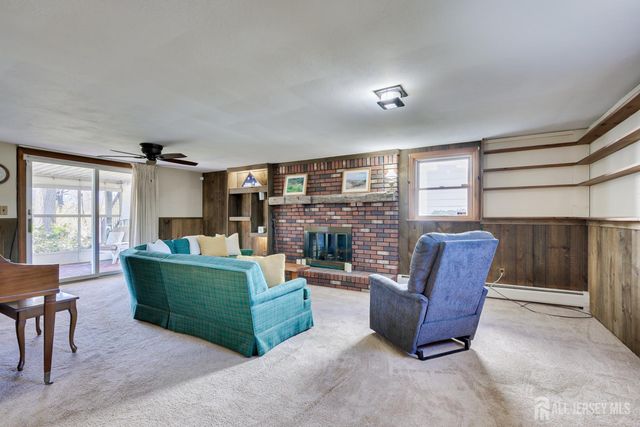 345 Clinton Avenue, North Plainfield, NJ 07063