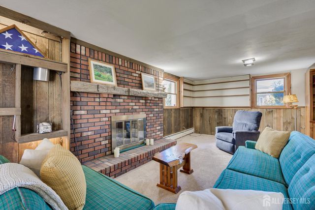 345 Clinton Avenue, North Plainfield, NJ 07063