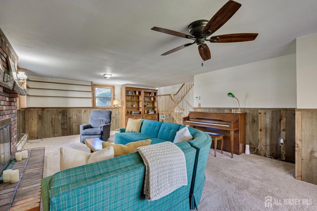 345 Clinton Avenue, North Plainfield, NJ 07063